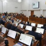 В Алтайском крае для участников специальной военной операции введено внеочередное предоставление деловой древесины