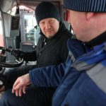 Губернатор Алтайского края Виктор Томенко проконтролировал подготовку техники к посевной