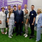 Губернатор Томенко осмотрел медколледж, где учатся будущие фельдшеры