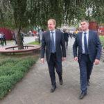 Губернатор Томенко проверил, как внедряется «алтайский сельский стандарт» в Усть-Калманке