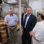 Губернатор Томенко приехал с проверкой в Петропавловский район