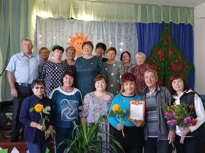 День села в Песчаном