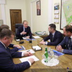 Губернатор Алтайского края Виктор Томенко и генеральный директор «Россети Сибирь» Антон Дьячков обсудили повышение надежности электросетевого комплекса региона