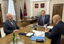 Губернатор Алтайского края Виктор Томенко провел встречу с руководителем Ассоциации ветеранов специальной военной операции Владимиром Громовым